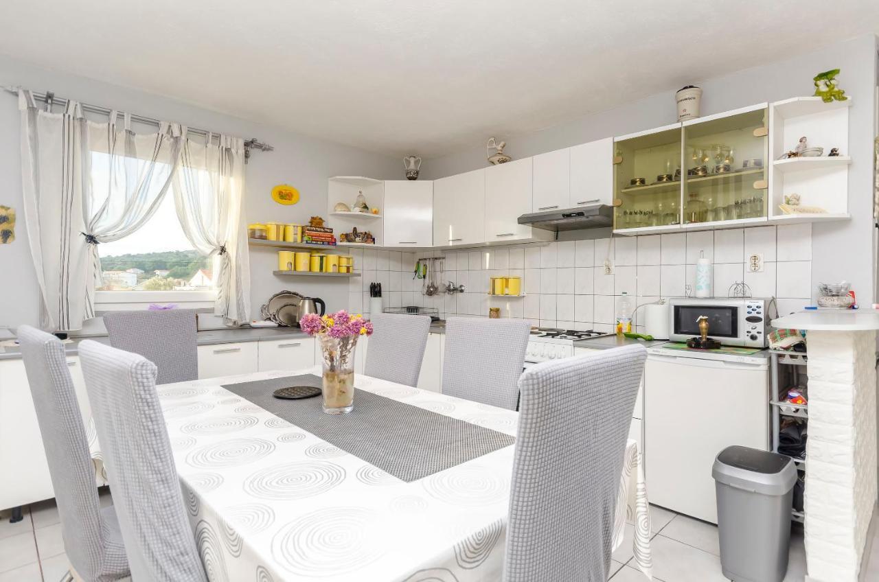 Apartment Branislava Rogoznica  Bagian luar foto