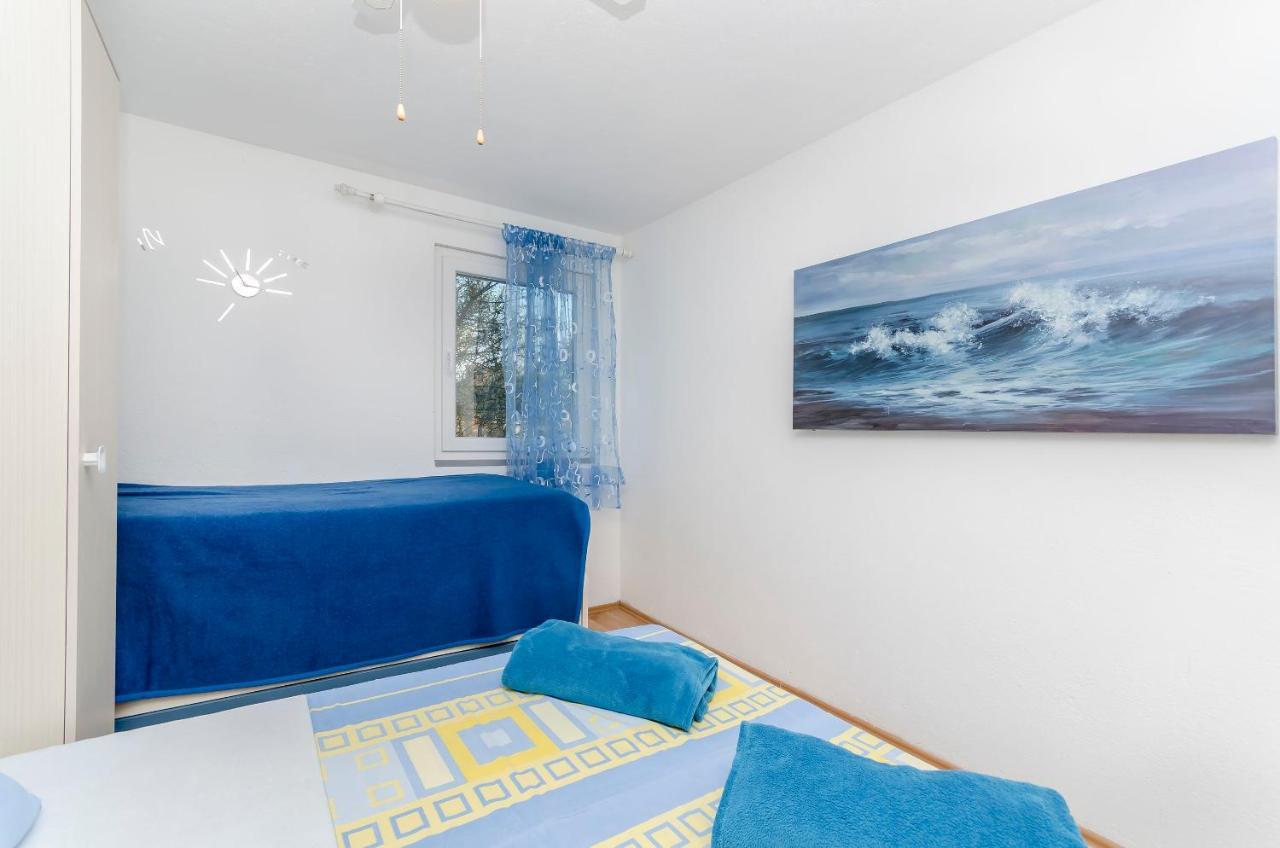 Apartment Branislava Rogoznica  Bagian luar foto
